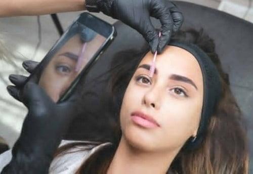 σεμιναρια pmu Φρυδιών Τατουάζ Φρυδιών με μηχάνημα Antonios Balakeras www.symmetries.gr