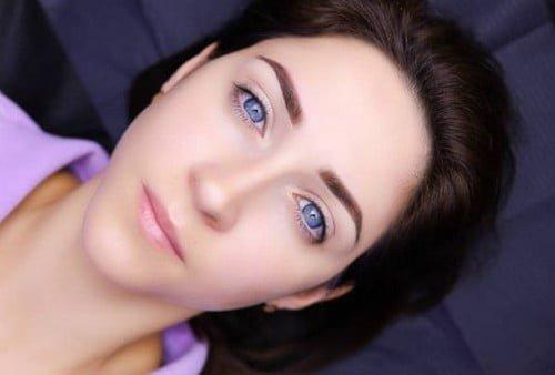 σεμιναρια pmu Φρυδιών Τατουάζ Φρυδιών με μηχάνημα Antonios Balakeras www.symmetries.gr