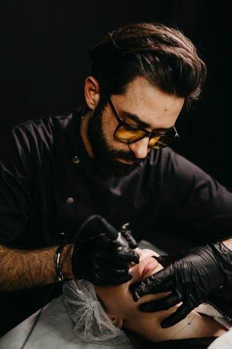 Σεμινάρια Lip Tattoo Σεμινάρια ημιμόνιμου μακιγιάζ τατουάζ χειλιών Σεμινάρια Αισθητικής Αθήνα Θεσσαλονίκη Ηράκλειο Κρήτης