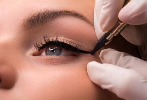 σεμιναρια eyeliner tattoo Σεμινάρια Ημιμόνιμου μακιγιάζ ματιών